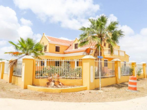 Отель Landhuis Belnem Bonaire  Кралендейк